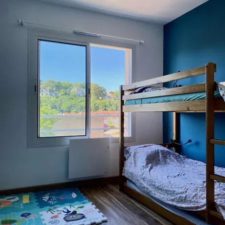 Les Oyats - T3 Renove 55m², Balcon Sud & Parking - Centre-ville Mae-9734 아파트 *
