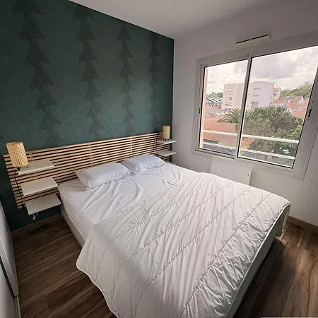 Appartement Résidence Les Oyats - T3 Rénové 55m², Balcon Sud&parking – Centre-ville Mae-9734 *
